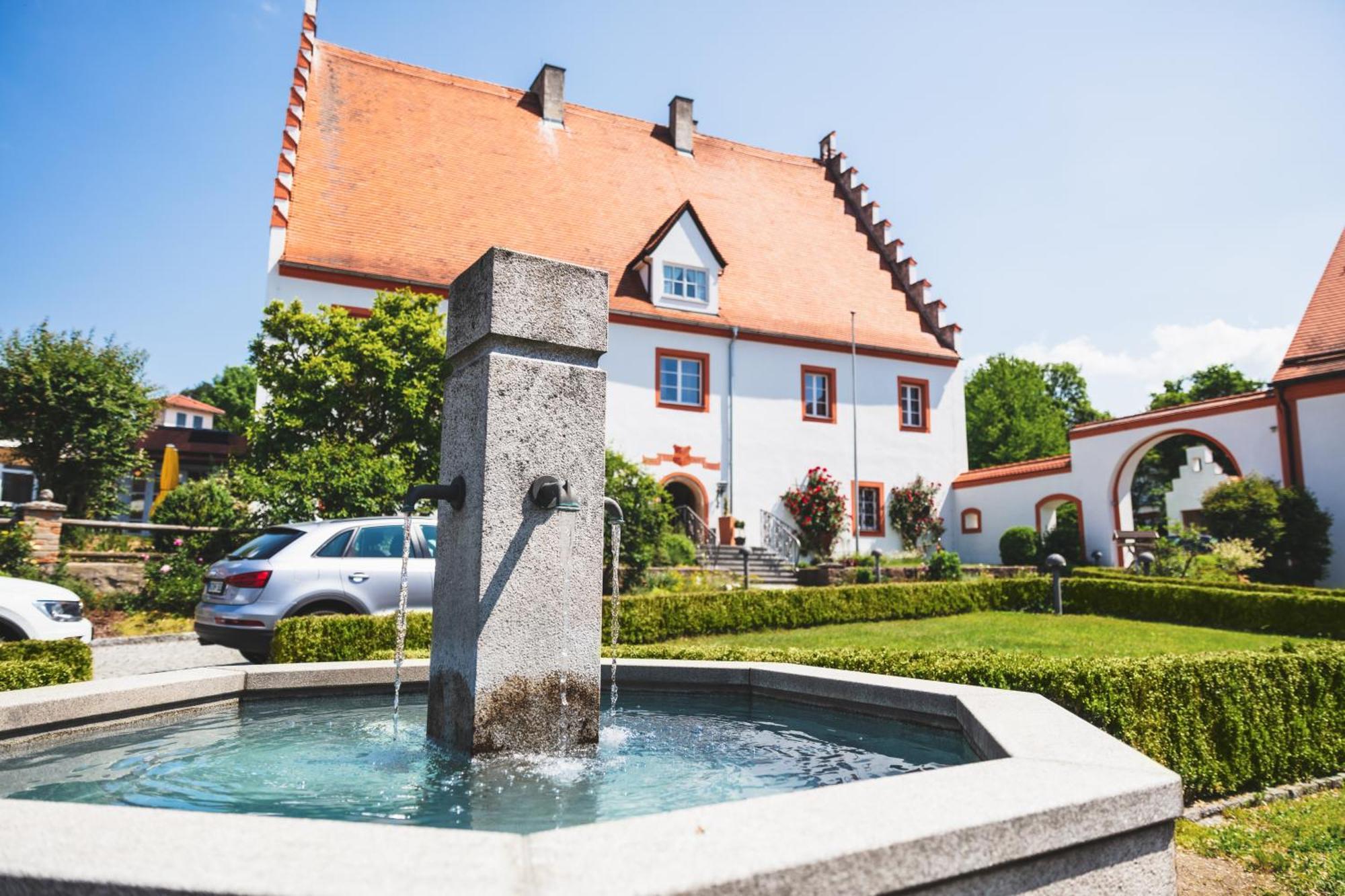 Schlossgasthof Roesch Blaibach Екстериор снимка
